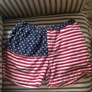 Chubbies 'Mericas Red and Blue Shorts XL Men’s
